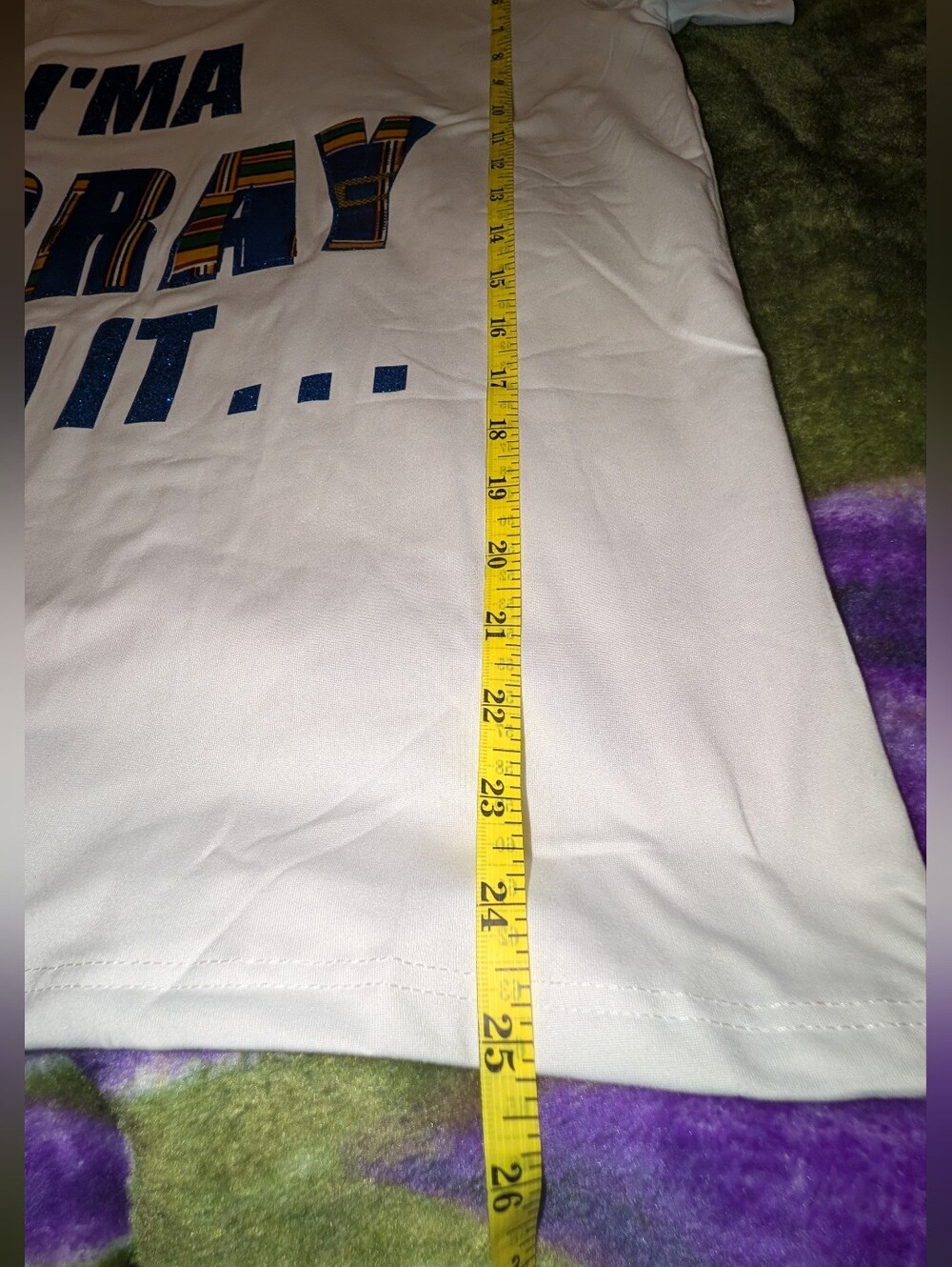 'I'ma Pray On It' Graphic Tee Size Medium White NWOT - Picture 4 of 6